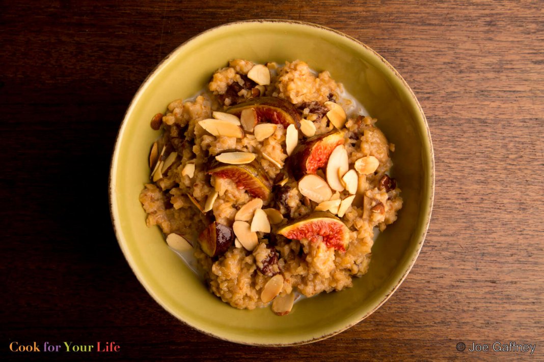 Fig & Bulgur Porridge Cook for Your Life